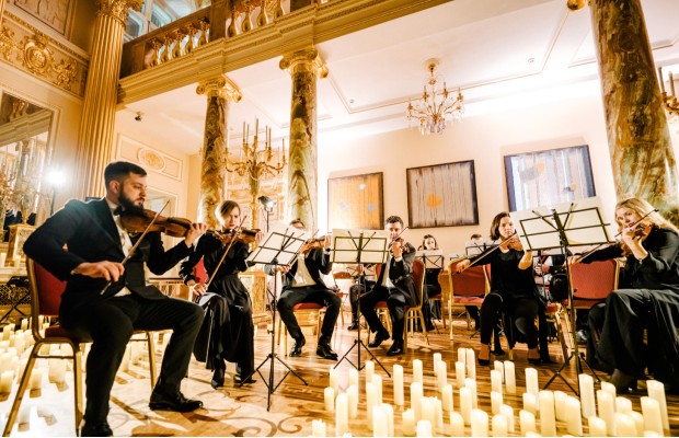 День Рождения Великого Композитора П.и. Чайковского При Свечах. Hightime Orchestra День Рождения Великого Композитора П.и. Чайковского При Свечах. Hightime Orchestra