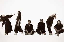 Группа Бонд с Кнопкой