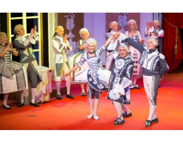 Муж за Дверью. Званый Вечер с Итальянцами