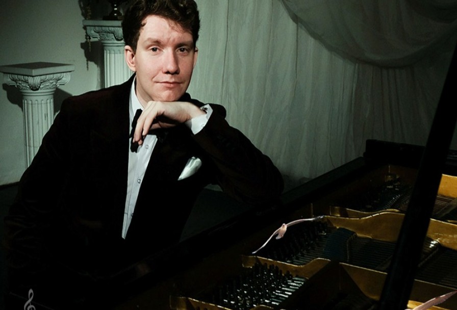 Музыкальные Мгновения Виктор Николаев