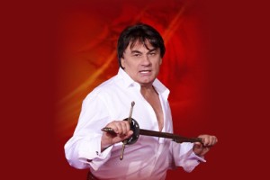 Александр Серов