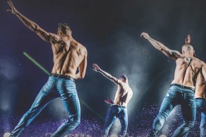 Шоу Под Дождём V. Признание В Любви