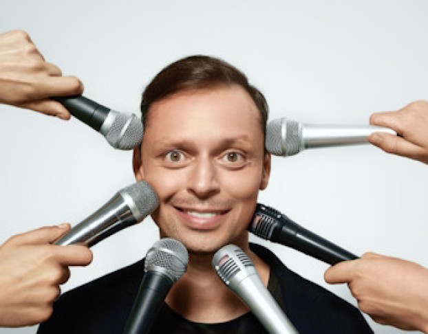 Виктор Комаров