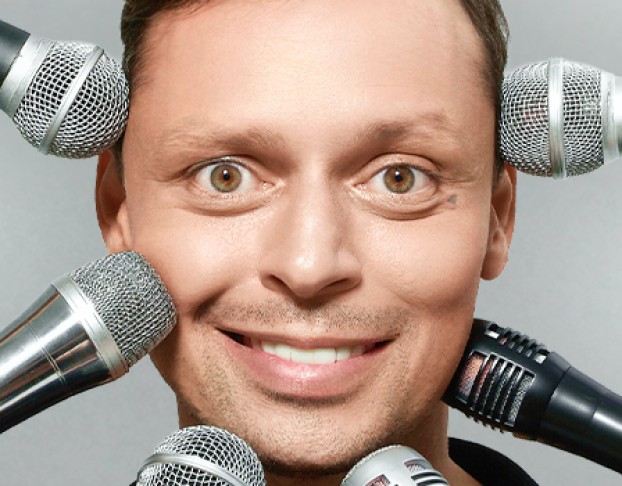 Виктор Комаров