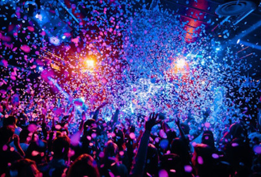 Дискотека в Белом