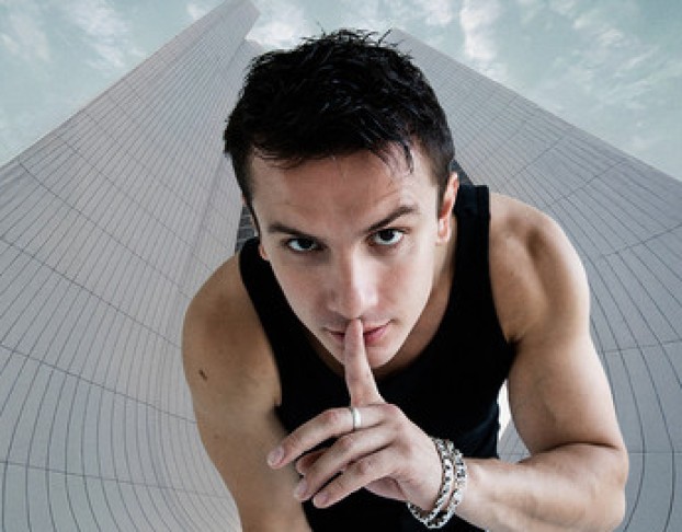 Юрий Николаенко