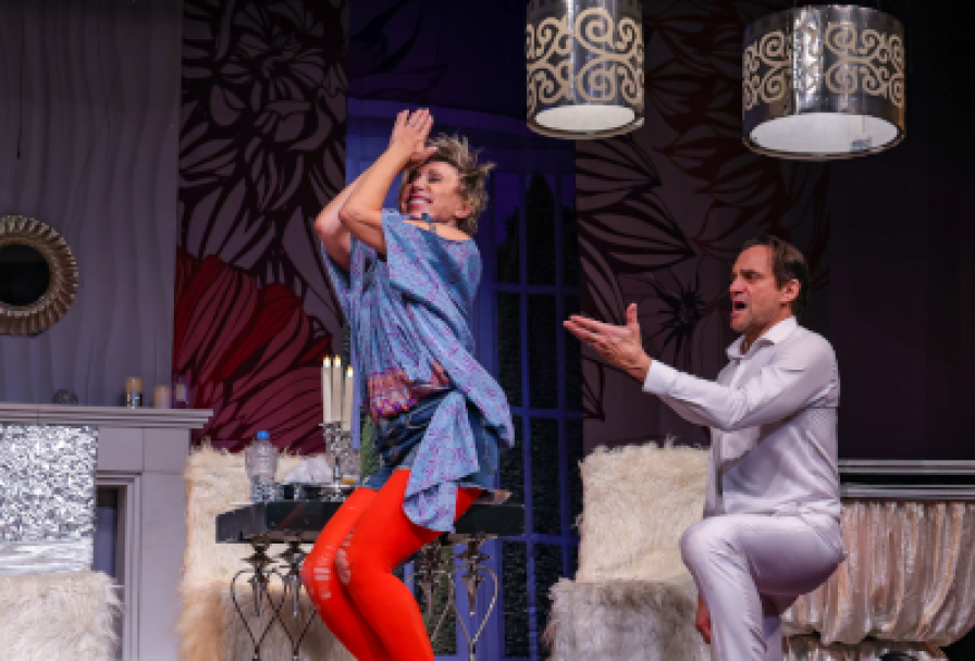 Мужчина с Доставкой на Дом