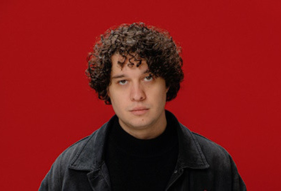 Антон Токарев