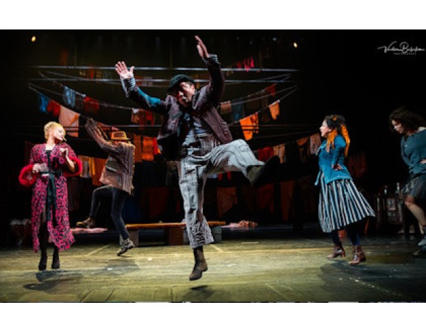 Босяки во Фраках