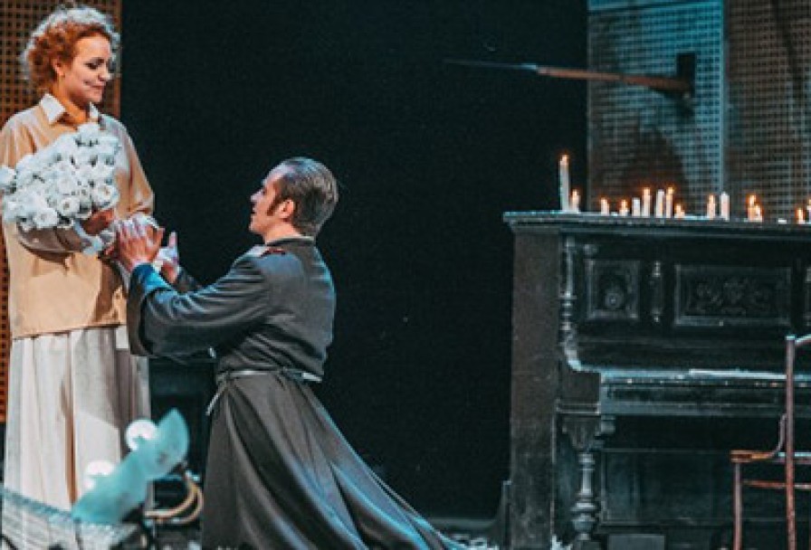 Дни Турбиных