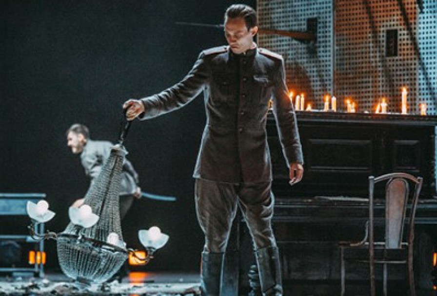 Дни Турбиных