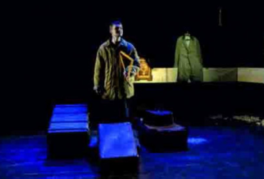 Три Сюжета для Небольшого Спектакля