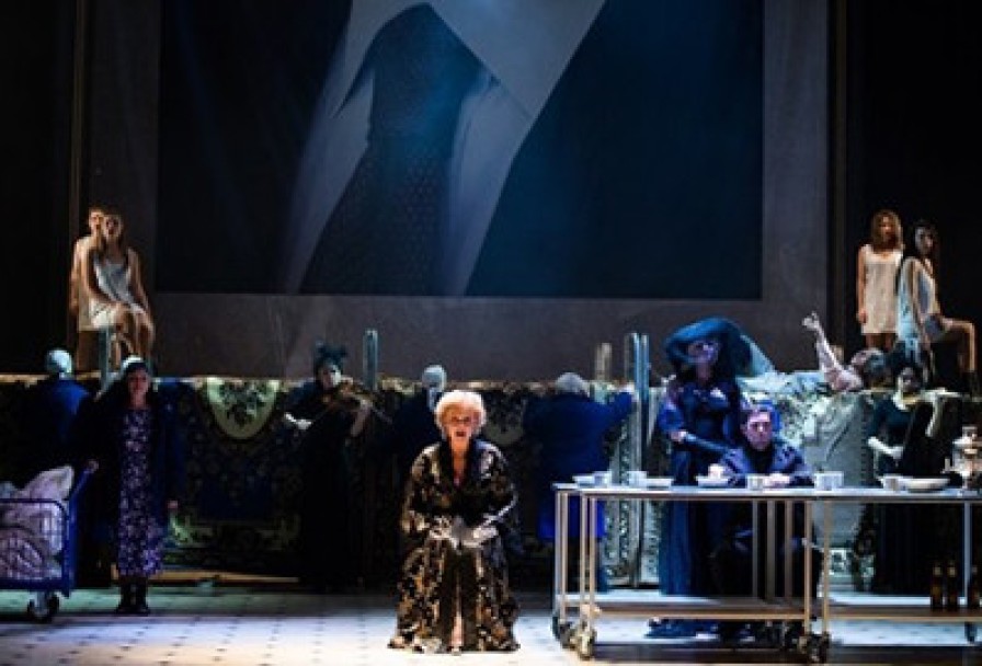 Зойкина Квартира