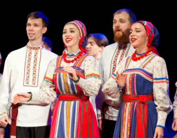 Уральский Народный Хор. под Окном Черёмуха Колышется