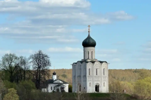 Путешествие в Город камен именем Боголюбый