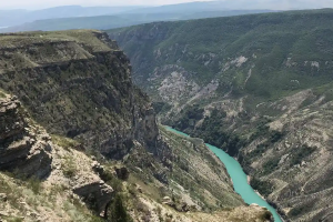 Из Грозного в Дагестан  к  Сулакскому каньону  и в пещеру \