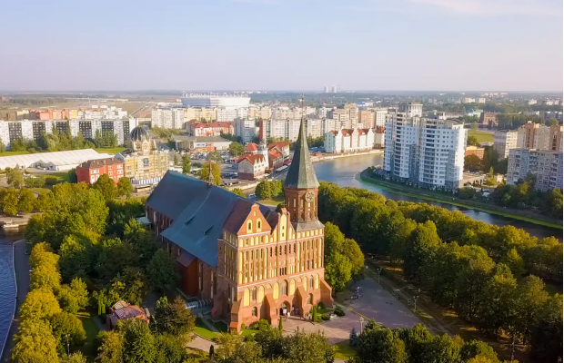 Экскурсия Из века XXI в Средние века — дорога к Кафедральному собору Экскурсия Из века XXI в Средние века — дорога к Кафедральному собору
