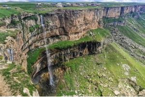 Хунзах, Матлас и Каменная чаша