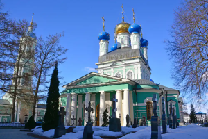Между небом и землёй — поездка в Оптину пустынь