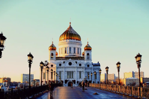 Аудиоэкскурсия по непарадной Москве: от храма Христа Спасителя до Кремля