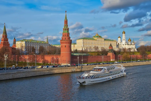 Круиз с аудиоэкскурсией по Москве-реке на яхте флотилии Рэдиссон