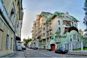 Экскурсия по проходным дворам Москвы