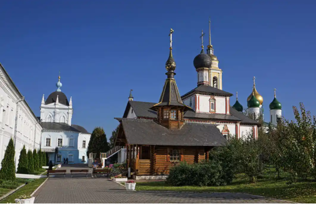 Экскурсия Прогулка по Коломенскому кремлю Экскурсия Прогулка по Коломенскому кремлю