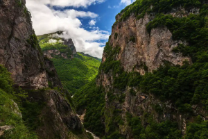Язык Тролля и Верхняя Балкария