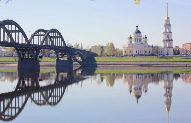 Экскурсия Экскурсия по городу и Рыбинское водохранилище на транспорте туристов Экскурсия Экскурсия по городу и Рыбинское водохранилище на транспорте туристов