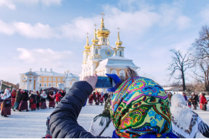 Индивидуальная экскурсия в Петергоф на автомобиле