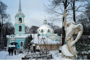Смоленское кладбище: история старинного некрополя