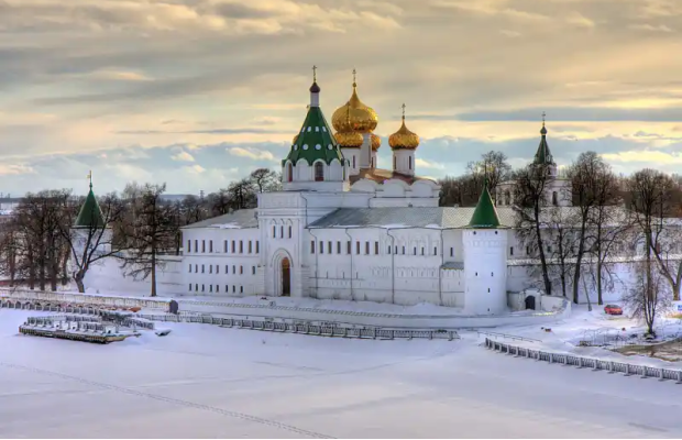 Экскурсия Кострома — mon amour Экскурсия Кострома — mon amour