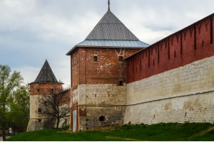 Большие тайны самого маленького кремля на Руси