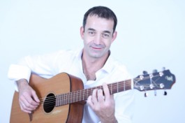 Дмитрий Певцов Певцов Много, Певцов – Один