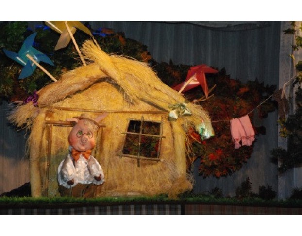 Три Поросёнка