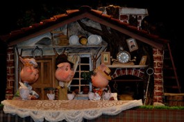 Три Поросёнка