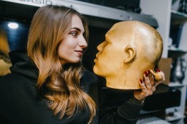 Двое в Небе  Стюардесса