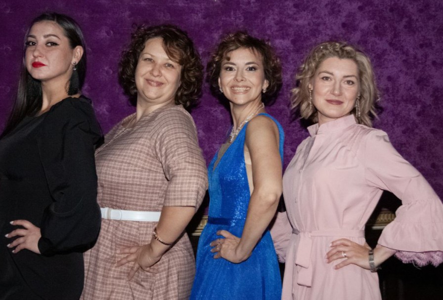 Школа Женщин