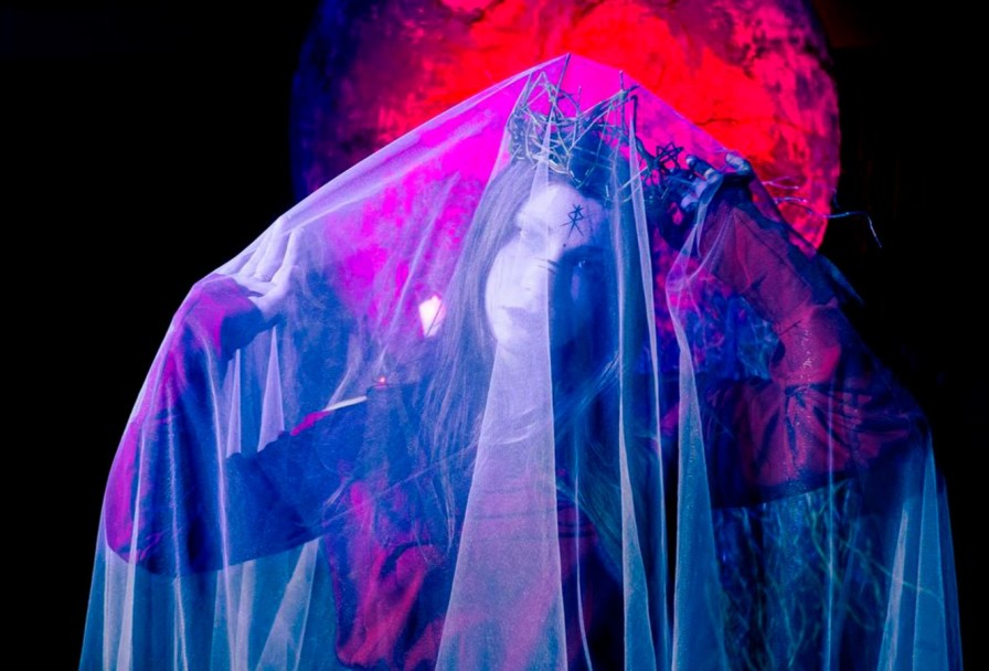 Ягиня. Сказание не о Любви