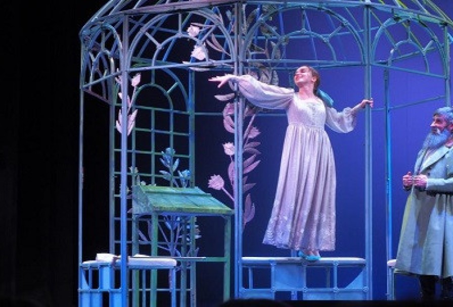 не Всё Коту Масленица