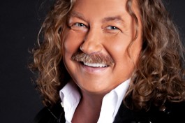 Игорь Николаев