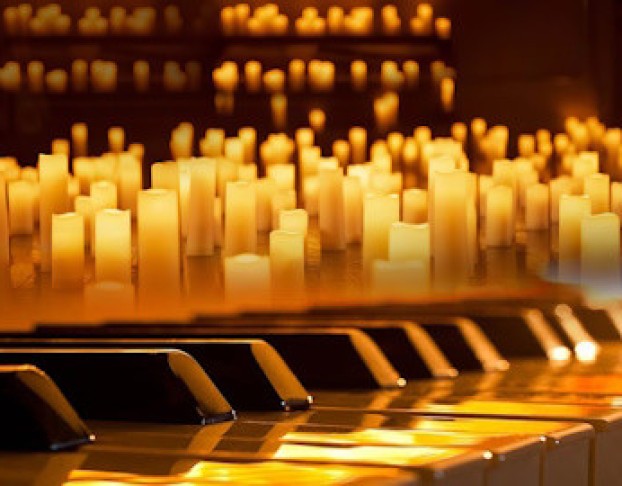 Рояль при Свечах. Эйнауди