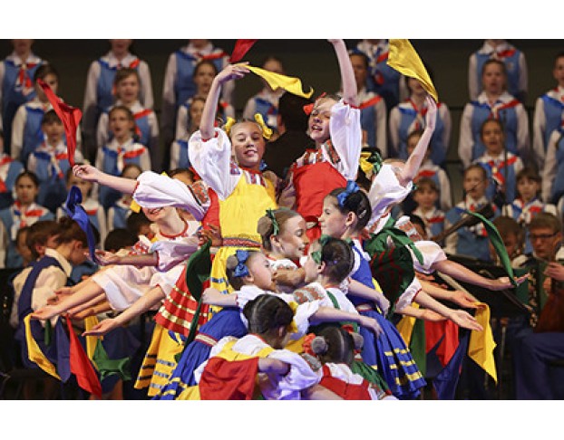 Ансамбль Песни и Пляски Имени в.с. Локтева