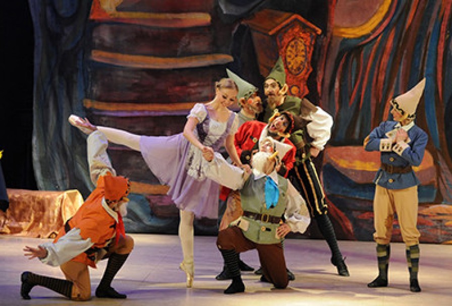 Белоснежка и Семь Гномов