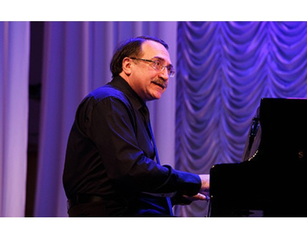 Даниил Крамер и Его Трио