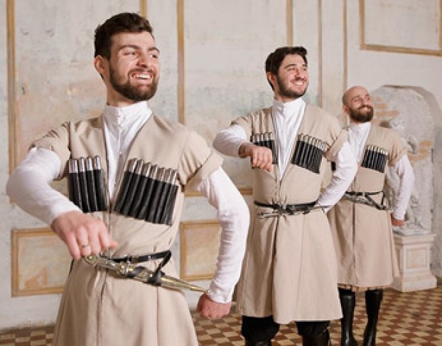 Тбилисо. Грузинские Танцы и Многоголосное Пение