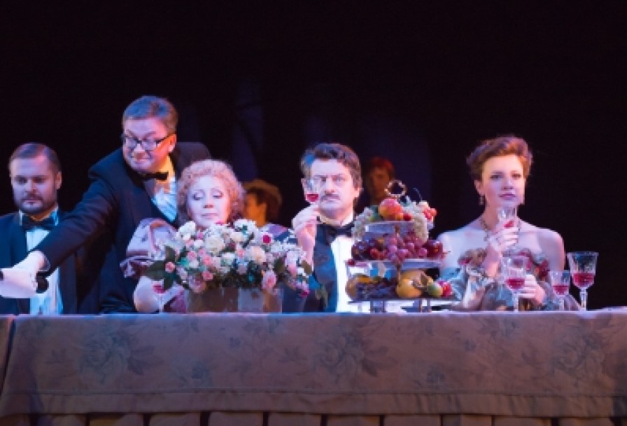 Улыбки Летней Ночи