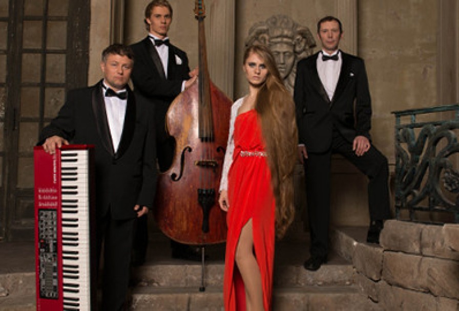 Elena Et Les Garcons