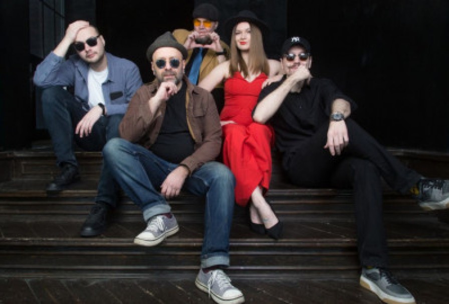 Группа Blueskitchen