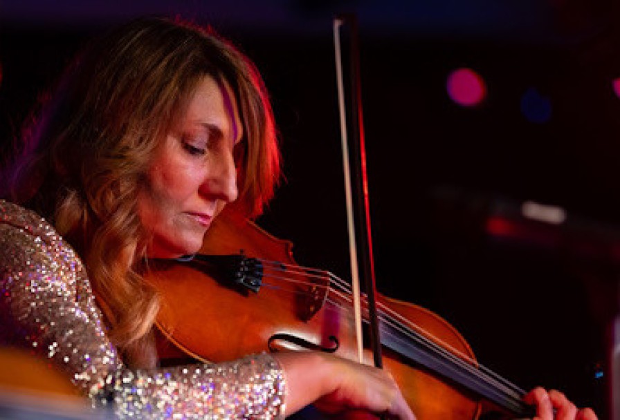 Эйнауди. при Свечах